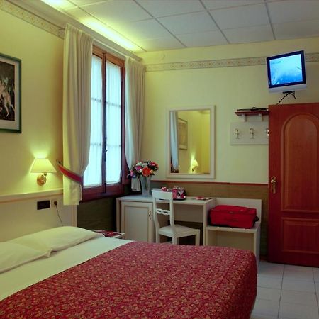 Hotel Casci Firenze Bagian luar foto